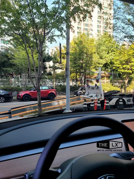 인천송도썬팅추천 테슬라 모델Y에 완벽한 필름은 더엘엑스LX네요!! 완전 멋짐 그 잡채!! / 인천 연수구 송도동