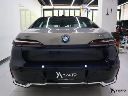 럭셔리와 첨단이 공존하는 플래그십 세단 BMW 750e xDrive의 전체 PPF 시공기 / 인천 연수구 송도동
