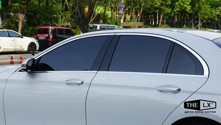 인천송도 벤츠 E220d 자동차썬팅추천! 이제 처음에 한번 제대로 시공 후 틴팅재시공하지마세요~ / 인천 연수구 송도동