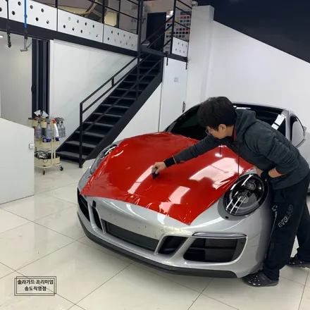 포르쉐 911 카레라 4GTS 드래곤파이어레드 전체랩핑으로 존재감 플렉스 해버렸지 뭐야!! / 인천 연수구 송도동