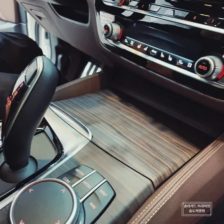 인천 BMW 530i 카본블랙 실내랩핑 퀄리티 대박!! 스포티함과 고급스러움을 다 가졌다~ / 인천 연수구 송도동