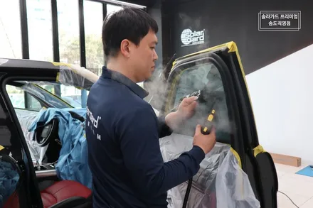 인천 썬팅 재시공 레인지로버 이보크 솔라가드 보그로 스타일과 성능의 완벽함 플러스!! / 인천 연수구 송도동