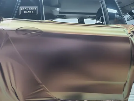 인천 랩핑 재시공 BMW 5GT  Satin Flip Volcanic Flare (사틴 플립 볼캐닉 플레어) 전체랩핑으로 신비로운 존재감 폭발!! (솔라가드 프리미엄 송도직영점) / 인천 연수구 송도동