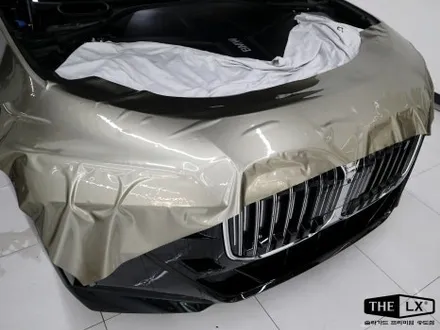 BMW i7 투톤 컬러 ppf,앞 범퍼 다이노쉴드 ppf 시공 PPF의 장점은? / 인천 연수구 송도동