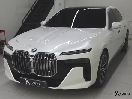 어둠을 벗고 빛을 입다. BMW i7 전체 컬러 PPF / 인천 연수구 송도동
