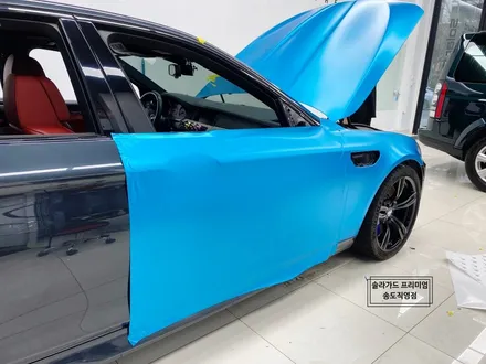 인천 랩핑 잘하는 곳 / BMW F10 M5 satin ocean shimmer (사틴오션쉬머) 전체랩핑 / 인천 연수구 송도동