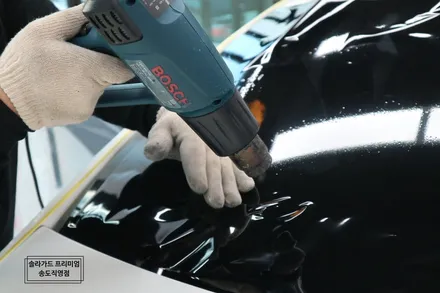 인천 송도 썬팅 (틴팅), 랩핑 벤츠 CLS 350d 솔라가드 프리미엄 티타늄 & 탑폴리에 루프스킨 블랙 시크 고급미 셋뚜셋뚜!! / 인천 연수구 송도동