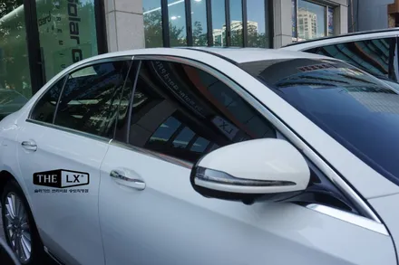 인천송도 썬팅추천업체!! 벤츠 E250 틴팅도 역시 THE LX 송도직영점에서 깔끔하게 시공 완료!! / 인천 연수구 송도동