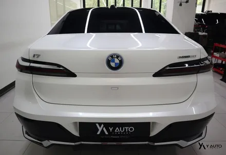 어둠을 벗고 빛을 입다. BMW i7 전체 컬러 PPF / 인천 연수구 송도동