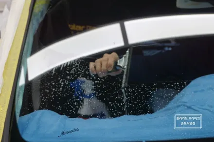 벤츠 CLS 400d 솔라가드 프리미엄 퀀텀으로 썬팅(틴팅) 재시공 완료!! / 인천 연수구 송도동