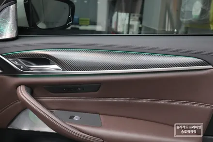 인천 BMW 530i 카본블랙 실내랩핑 퀄리티 대박!! 스포티함과 고급스러움을 다 가졌다~ / 인천 연수구 송도동