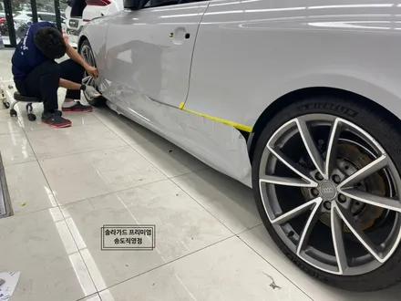 인천 아우디 RS5 3M 유광 스톰 그레이로 시멘트색 / 인천 연수구 송도동