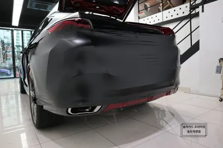 인천 송도 랩핑 BMW X6 사틴블랙 전체랩핑으로 묵직한 아우라!! / 인천 연수구 송도동