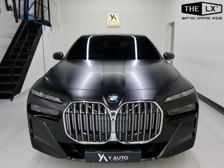 인천 송도 BMW 740i 사틴블랙 전체 랩핑 무광랩핑 비포에프터 / 인천 연수구 송도동