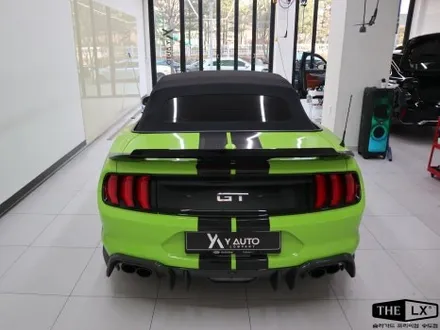 포드 머스탱 GT 5.0 전체 랩핑 제거 재시공 사틴블랙, 데칼 포인트 / 인천 연수구 송도동