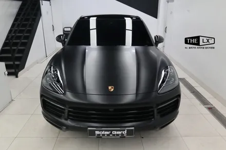인천 송도 랩핑 사틴블랙 색상으로 카이엔 쿠페 전체랩핑! 멋진 포스!! / 인천 연수구 송도동