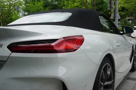 인천송도 BMW Z4 신차패키지 시공은 THE LX 솔라가드프리미엄 퀀텀 썬팅 적극추천해요! / 인천 연수구 송도동