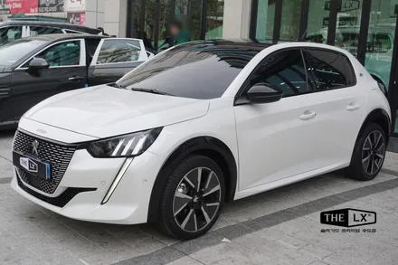 인천송도 프리미엄 썬팅을 원해? 더엘엑스 LX로 틴팅완료 푸조 e-208 후기 / 인천 연수구 송도동