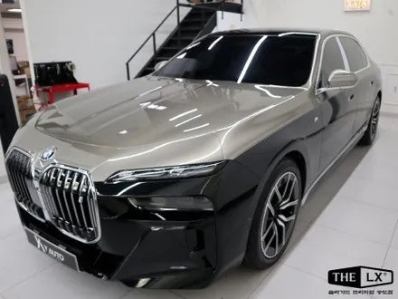 BMW i7 투톤 컬러 ppf,앞 범퍼 다이노쉴드 ppf 시공 PPF의 장점은? / 인천 연수구 송도동