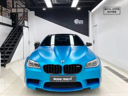 인천 랩핑 잘하는 곳 / BMW F10 M5 satin ocean shimmer (사틴오션쉬머) 전체랩핑 / 인천 연수구 송도동