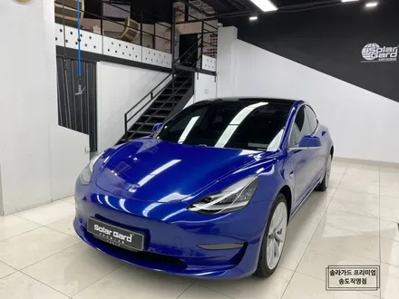 인천 랩핑 추천 / 테슬라 모델3 화이트에서 Gloss Deep Blue Metallic (유광 딥블루 메탈릭)으로 화려한 변신!! / 인천 연수구 송도동