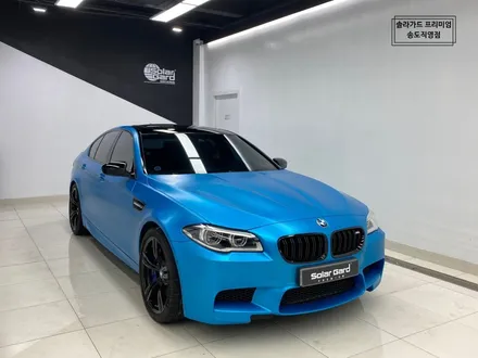 인천 랩핑 잘하는 곳 / BMW F10 M5 satin ocean shimmer (사틴오션쉬머) 전체랩핑 / 인천 연수구 송도동