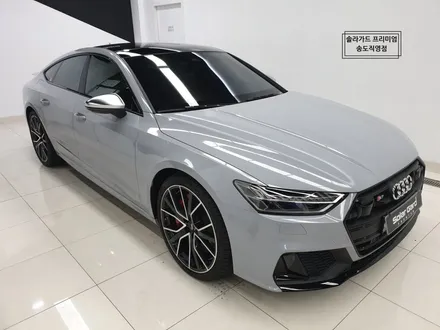 인천 랩핑 아우디 S7 쿨그레이 전체랩핑으로 분위기 변화!! 랩핑 시공은 역시 솔라가드 프리미엄 송도직영점!! / 인천 연수구 송도동