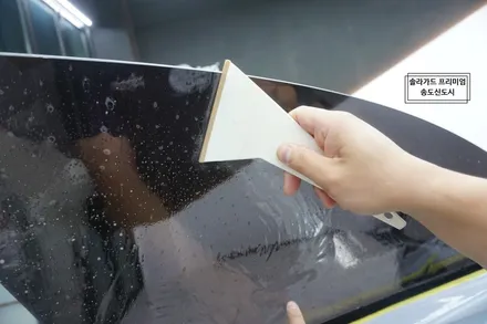 인천 신차패키지 테슬라 모델3 신차검수, 보조배터리부터 솔라가드 프리미엄 티타늄 썬팅 시공까지!! / 인천 연수구 송도동