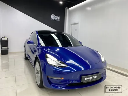 인천 랩핑 추천 / 테슬라 모델3 화이트에서 Gloss Deep Blue Metallic (유광 딥블루 메탈릭)으로 화려한 변신!! / 인천 연수구 송도동