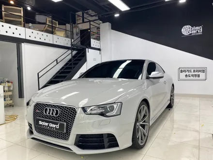 인천 아우디 RS5 3M 유광 스톰 그레이로 시멘트색 / 인천 연수구 송도동