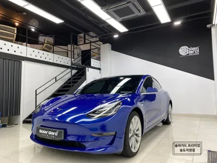 인천 랩핑 추천 / 테슬라 모델3 화이트에서 Gloss Deep Blue Metallic (유광 딥블루 메탈릭)으로 화려한 변신!! / 인천 연수구 송도동