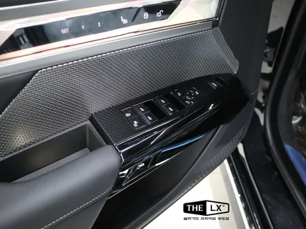 BMW 7시리즈 740d  투톤(듀오톤) 컬러 PPF 실내 PPF 시공 / 인천 연수구 송도동