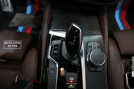 인천 BMW 530i 카본블랙 실내랩핑 퀄리티 대박!! 스포티함과 고급스러움을 다 가졌다~ / 인천 연수구 송도동