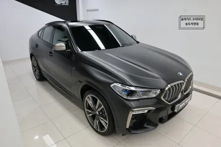 인천 송도 랩핑 BMW X6 사틴블랙 전체랩핑으로 묵직한 아우라!! / 인천 연수구 송도동
