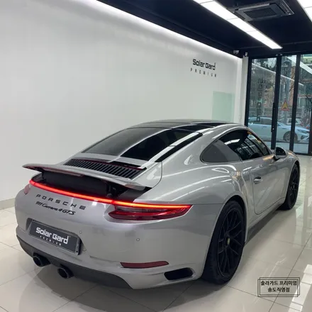 포르쉐 911 카레라 4GTS 드래곤파이어레드 전체랩핑으로 존재감 플렉스 해버렸지 뭐야!! / 인천 연수구 송도동
