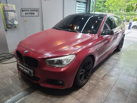 인천 랩핑 재시공 BMW 5GT  Satin Flip Volcanic Flare (사틴 플립 볼캐닉 플레어) 전체랩핑으로 신비로운 존재감 폭발!! (솔라가드 프리미엄 송도직영점) / 인천 연수구 송도동