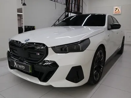 BMW i5 전체 컬러 PPF 화이트에서 블랙으로 컬러 체인지 / 인천 연수구 송도동