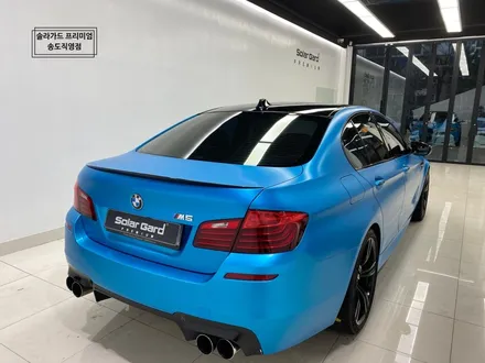 인천 랩핑 잘하는 곳 / BMW F10 M5 satin ocean shimmer (사틴오션쉬머) 전체랩핑 / 인천 연수구 송도동