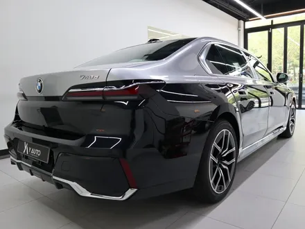 BMW 740D 투톤랩핑 듀오톤랩핑 블랙 실버 / 인천 연수구 송도동
