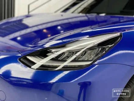 인천 랩핑 추천 / 테슬라 모델3 화이트에서 Gloss Deep Blue Metallic (유광 딥블루 메탈릭)으로 화려한 변신!! / 인천 연수구 송도동