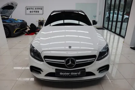 인천 신차패키지 벤츠 C43 AMG, 솔라가드 퀀텀 썬팅으로 고급미의 정점을!! (+유리발수코팅 / 솔라가드 프리미엄 송도직영점) / 인천 연수구 송도동