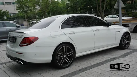 인천송도 완벽한 자동차 썬팅재시공업체! 더이상의 재시공 걱정없는 벤츠 E63 더엘엑스 LX 틴팅시공후기! / 인천 연수구 송도동