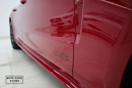 포르쉐 파나메라 GTS 솔라가드 프리미엄 티타늄썬팅(틴팅), 비내림현상방지 펠트지작업 / 인천 연수구 송도동