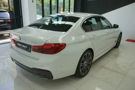 새벽부터 목포에서 오신 bmw 530i full LX / 인천 연수구 송도동