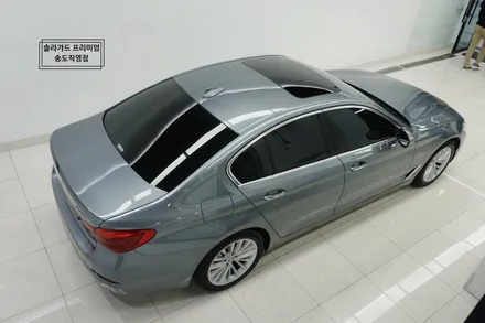 썬팅 재시공 잘하는 곳, BMW 530i 품격에 걸맞는 솔라가드 프리미엄 LX필름으로 썬팅 시공 완료!! (솔라가드 프리미엄 송도직영점) / 인천 연수구 송도동