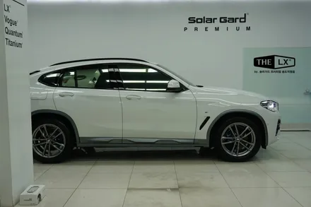언제나 빛나는 나만의 BMW X4 감성을 위해! 인천 송도 프리미엄 썬팅 \