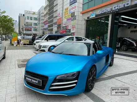 인천 랩핑 아우디 R8 스파이더 Satin Ocean Shimmer(사틴오션쉬머) 전체랩핑 퀄리티 최고! 새차뽑은줄!! / 인천 연수구 송도동