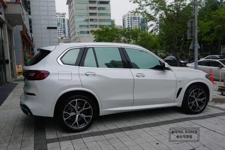 내가 원하는 시공으로 신차패키지를 구성!! 알뜰하고 실속있는 인천 신차패키지 BMW X5 솔라가드 프리미엄 퀀텀 썬팅 시공후기 (솔라가드 프리미엄 송도직영점) / 인천 연수구 송도동