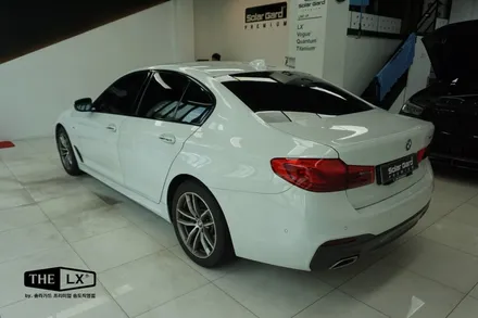 송도 틴팅 추천업체 BMW 520d 썬팅 재시공은 더엘엑스 솔라가드 프리미엄 퀀텀필름! / 인천 연수구 송도동