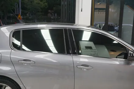 푸조 380 틴팅 재시공_솔라가드 프리미엄 할인행사중! / 인천 연수구 송도동